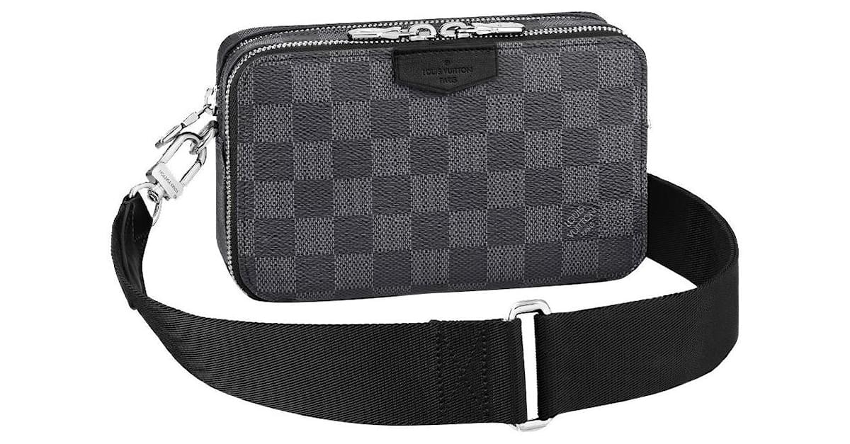 Louis Vuitton LV Alpha wearable wallet new Grey Leather ref.513329 - Joli  Closet
