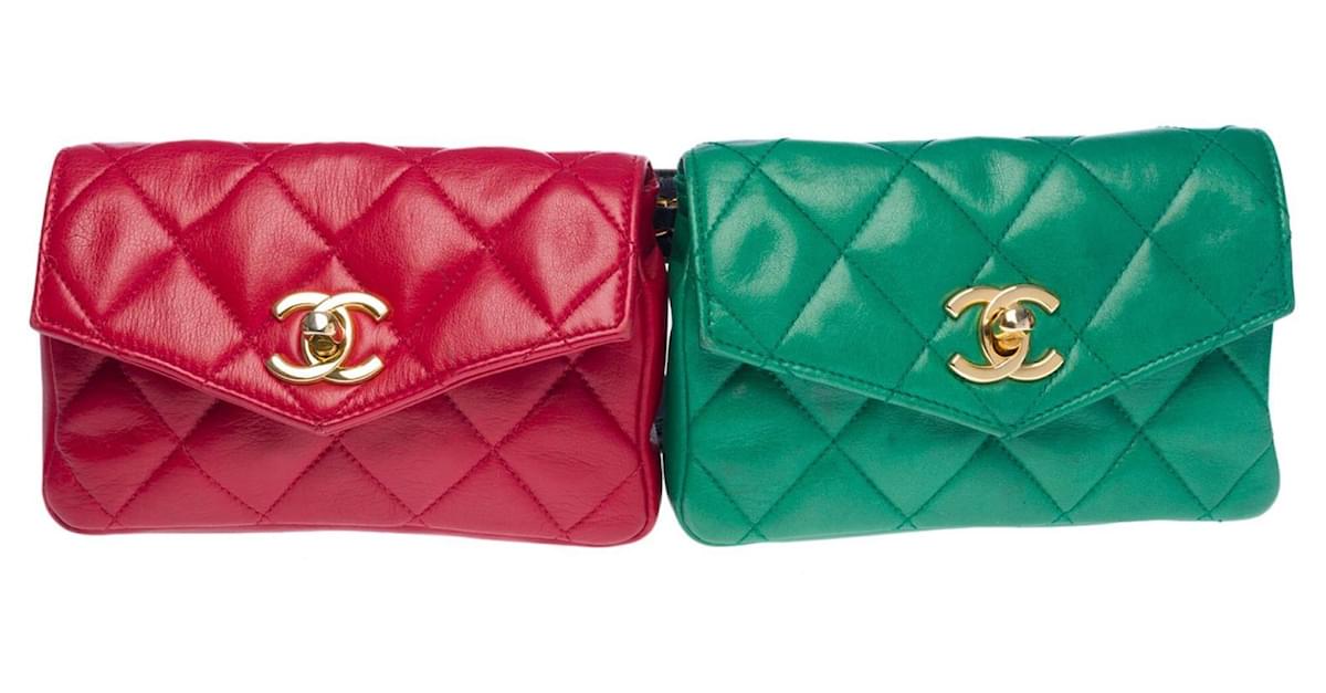Splendid Chanel lined bag belt in red and green quilted lambskin, garniture  en métal doré Leather ref.516512 - Joli Closet