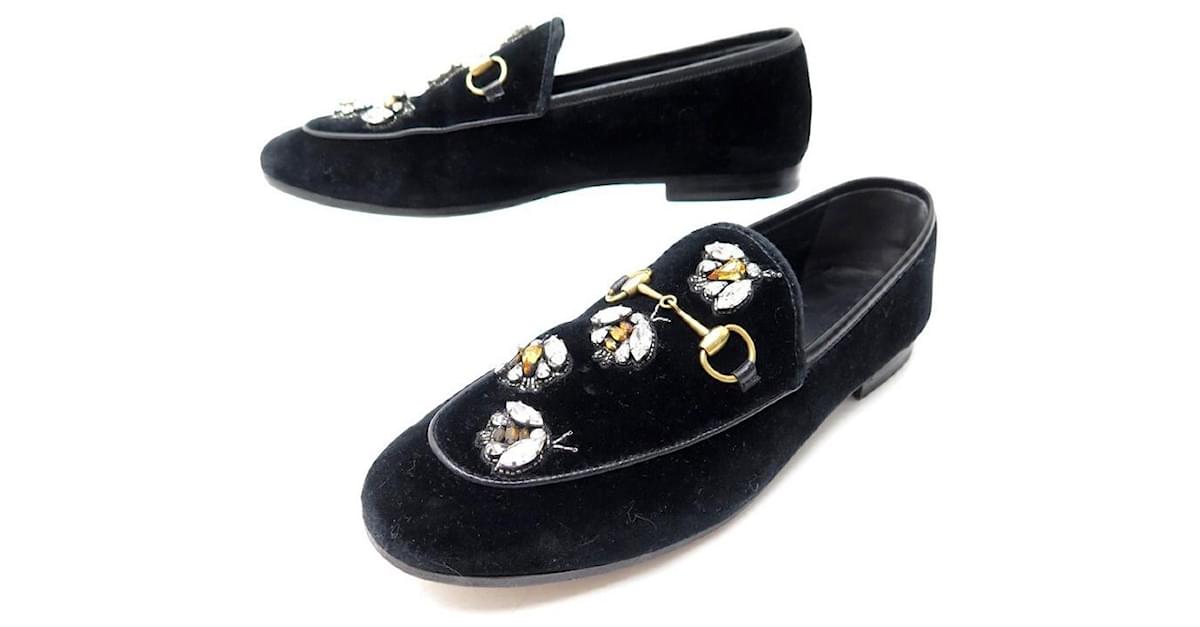 Shop the Princetown GG velvet slipper by Gucci. Since its debut in the Fall  Winter 2015 collection, the Princetown slipper … | Womens slippers, Gucci,  Fashion shoes