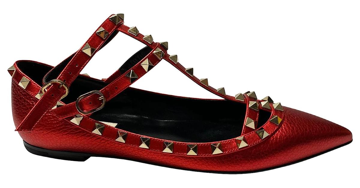 Valentino Garavani Rockstud Rolling Red Leather Ankle Strap Pumps