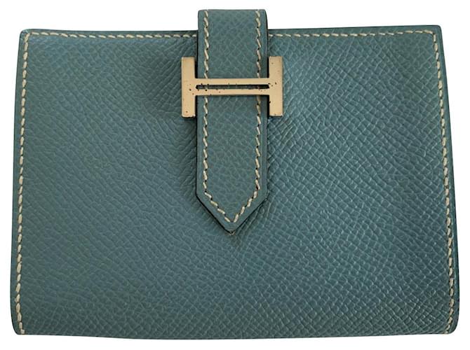 Hermès pale blu card holder Light blue Leather ref.528032 Joli Closet