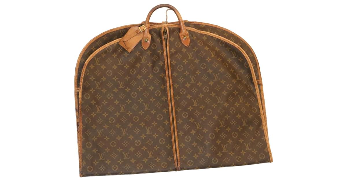 LOUIS VUITTON Monogram Garment Cover Sac De Port Mantoux M23542 LV 19235  Cloth ref.271180 - Joli Closet