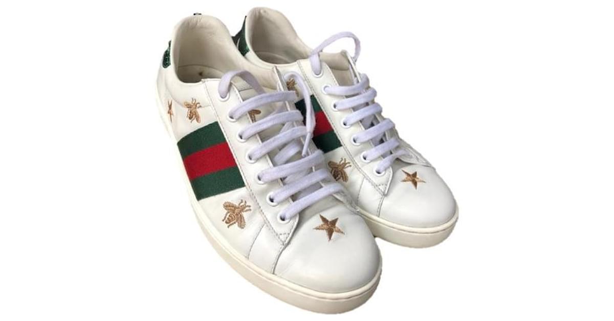 Bee and Star Sneakers White Leather ref.535217 - Joli