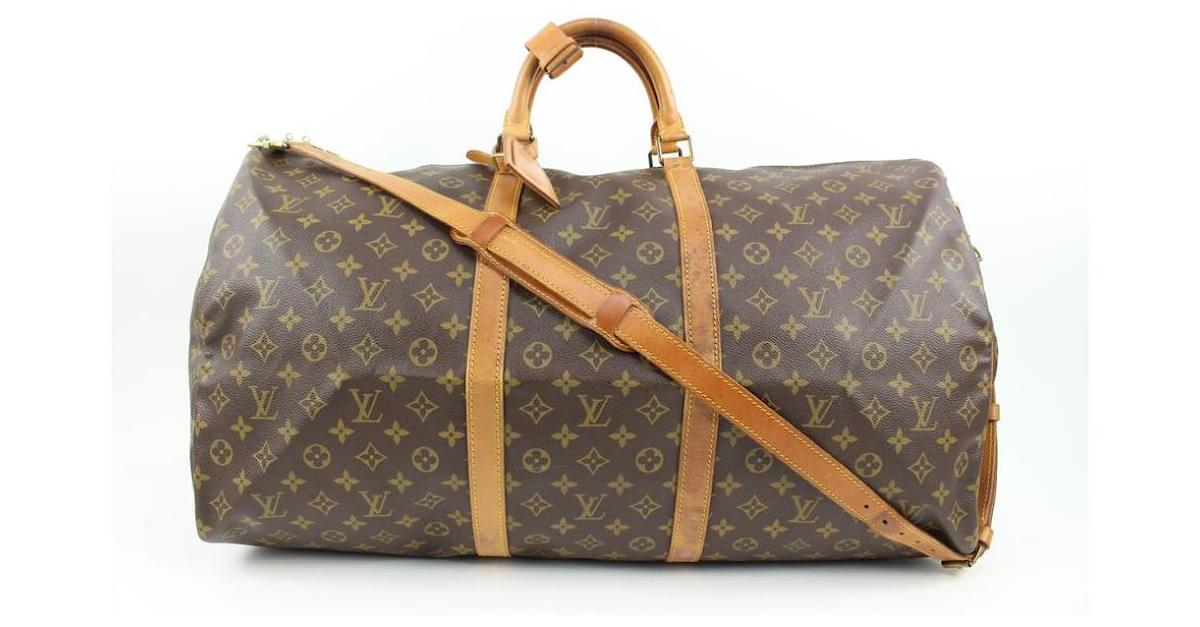 Louis Vuitton Monogram Keepall Bandouliere 60 Boston Duffle Bag with Strap  Leather ref.664674 - Joli Closet