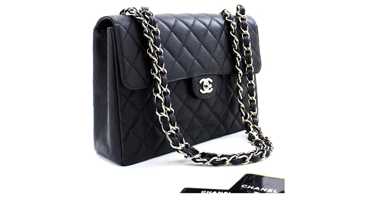 CHANEL Large Classic Handbag Chain Shoulder Bag Flap Black Caviar Leather  ref.540697 - Joli Closet
