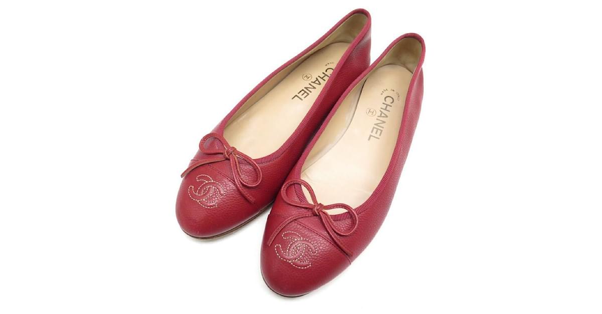 CHANEL SHOES BALLERINAS LOGO CC 37.5 RED GRAIN LEATHER SHOES ref.543124
