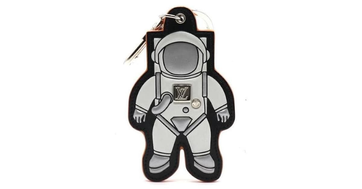 louis vuitton keychain astronaut