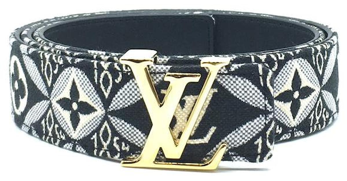 Louis Vuitton Black White 30mm Monogram Gold Initials Belt Size 80/32  Multiple colors Leather ref.543879 - Joli Closet