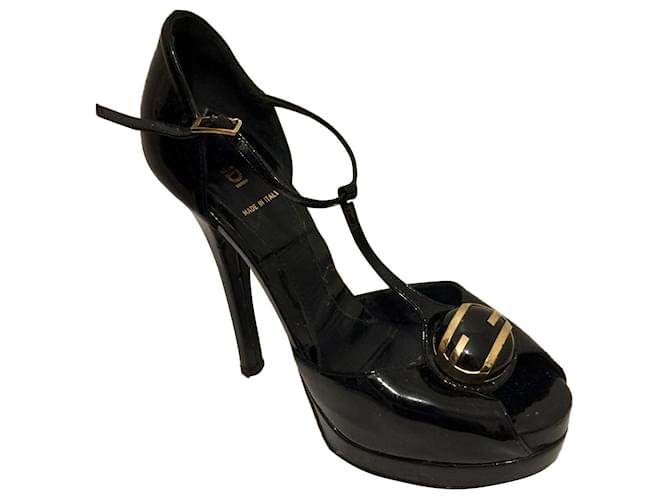 Vintage Fendi peeptoe patent leather heels Black Joli