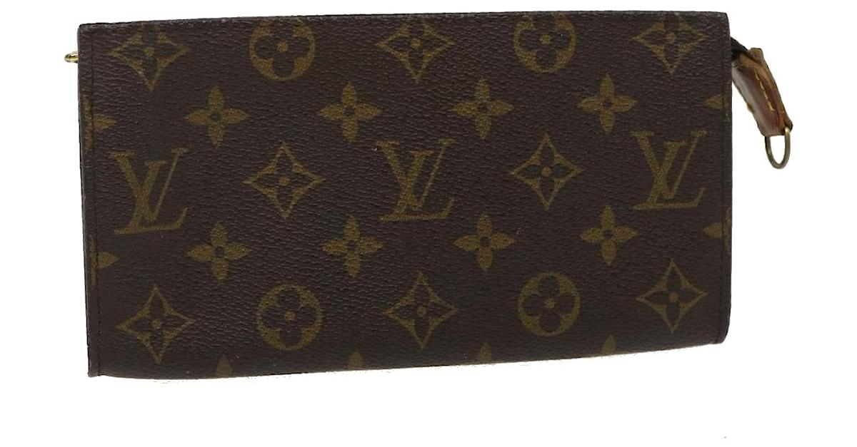 Louis Vuitton Poche Toilette 19 Brown Cloth ref.557064 - Joli Closet