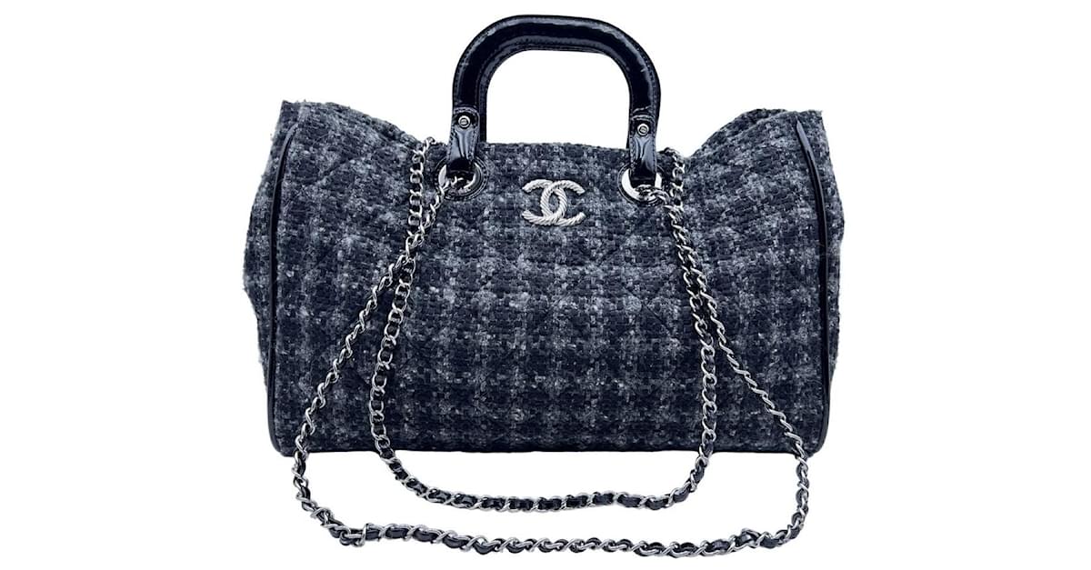 OMG, Chanel Fall (23K) Bags Are Finally Here - PurseBop