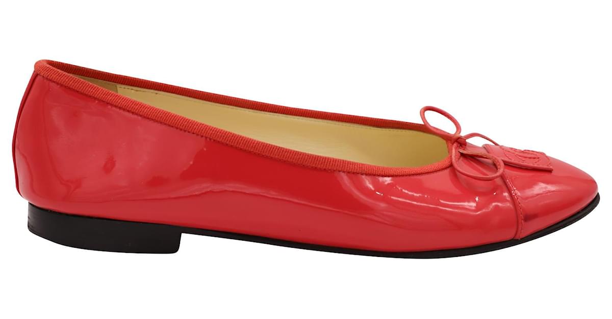 Chanel Red Patent Leather CC Cap Toe Ballet Flats Size 39