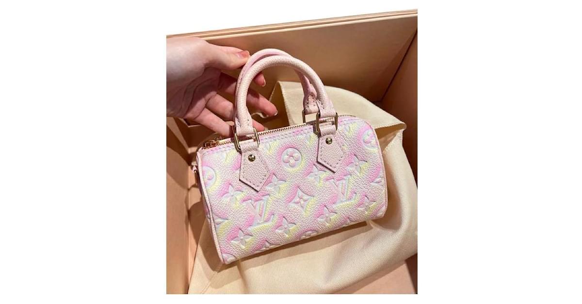New Louis Vuitton Stardust Pink Nano Speedy 2022 With Strap Handbag Bag Mini