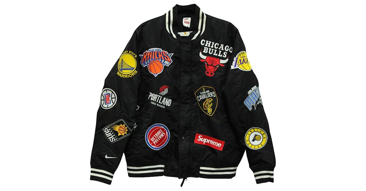 Supreme x Nike NBA Teams Warm Up Jacket in Black Nylon ref