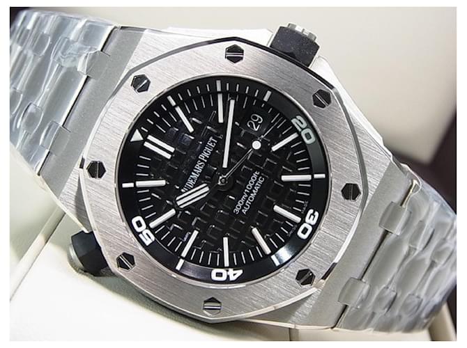 AUDEMARS PIGUET Royal Oak Offshore Divers black 15703ST Bracelet