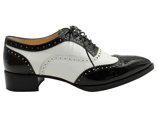 Christian Louboutin Black and Gray Oxford Shoes with Brogue Detailing Christian Louboutin Black Leather Lace Up Dress Shoe Men main image 3