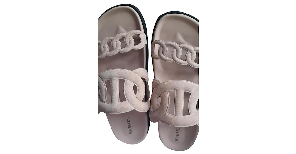 Hermes 2024 slides white