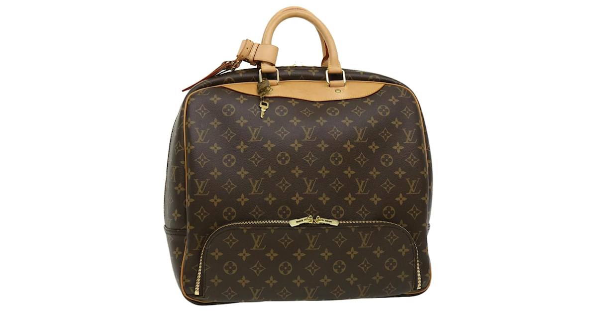 louis vuitton Monogram Evasion Bag brown Cloth ref.717519 - Joli Closet