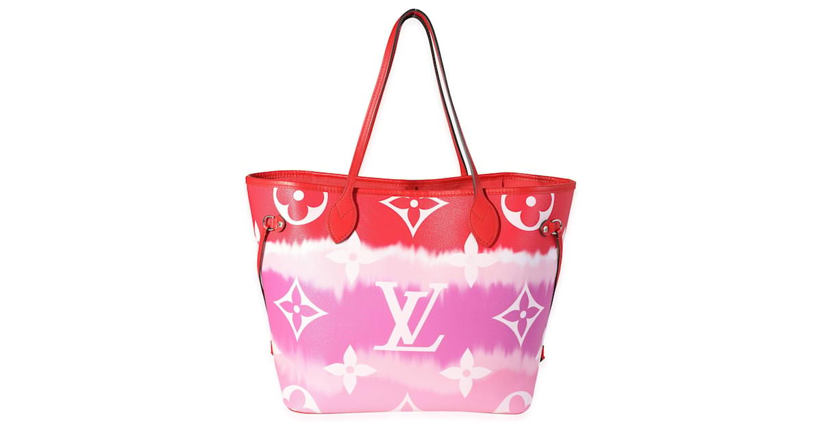 Louis Vuitton 2020 Monogram Escale Giant Neverfull MM in Rouge