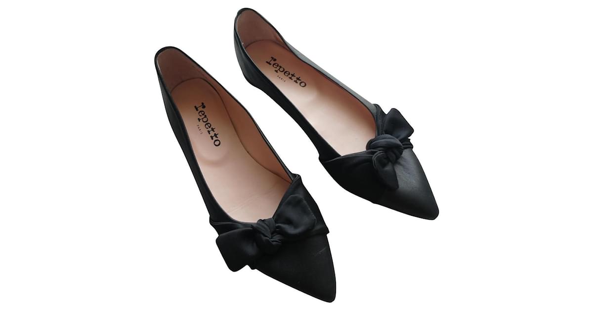 pair of repetto ballerina shoe size 37 neuve jamais portée Black