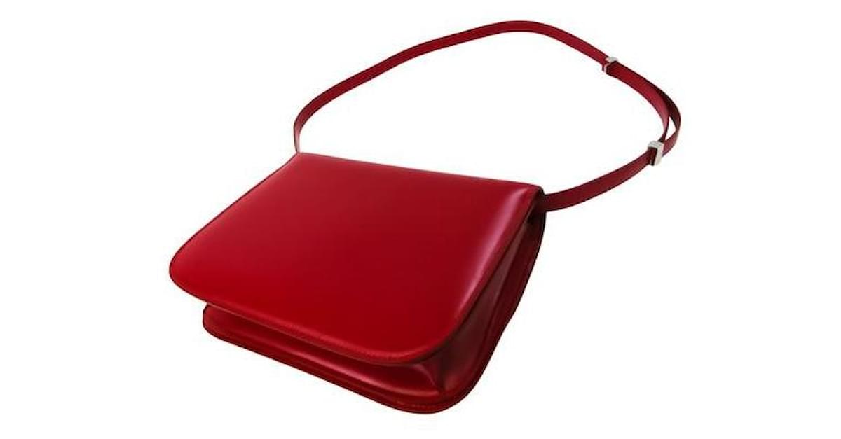 Céline Classic Shoulder Bag in Red Leather ref.631984 - Joli Closet