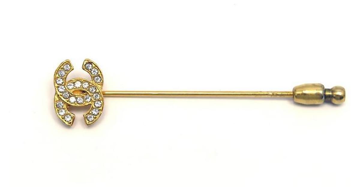 Chanel Strass Logo Lighter Brooch - Gold, Gold-Tone Metal Pin, Brooches -  CHA436878