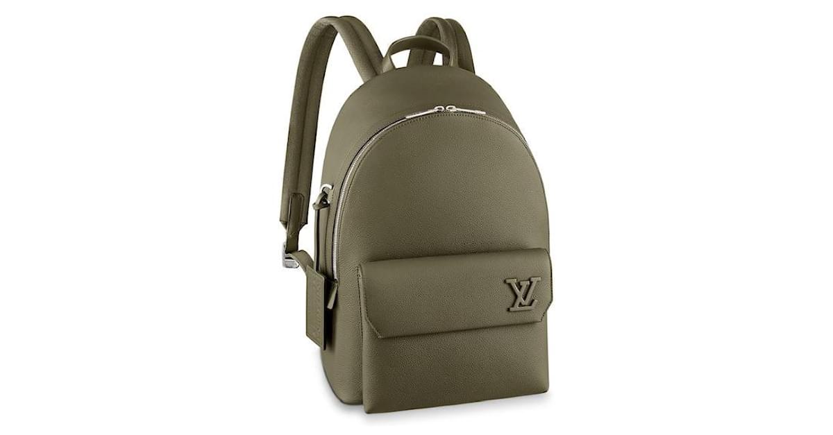 Louis Vuitton Black Aerogram Leather New Backpack For Sale at 1stDibs