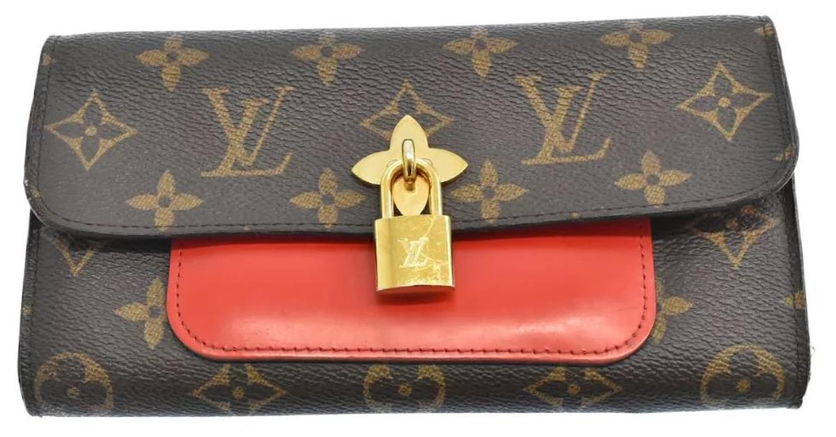 LOUIS VUITTON Monogram Flower Lock Compact Wallet Coquelicot