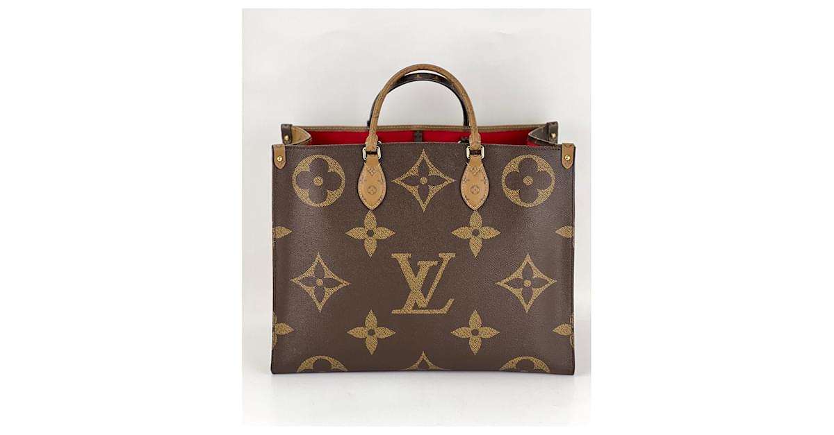 Louis Vuitton Tote Onthego Gm Giant Reverse Monogram Tote Bag Added Insert  A1014 Leather ref.659168 - Joli Closet
