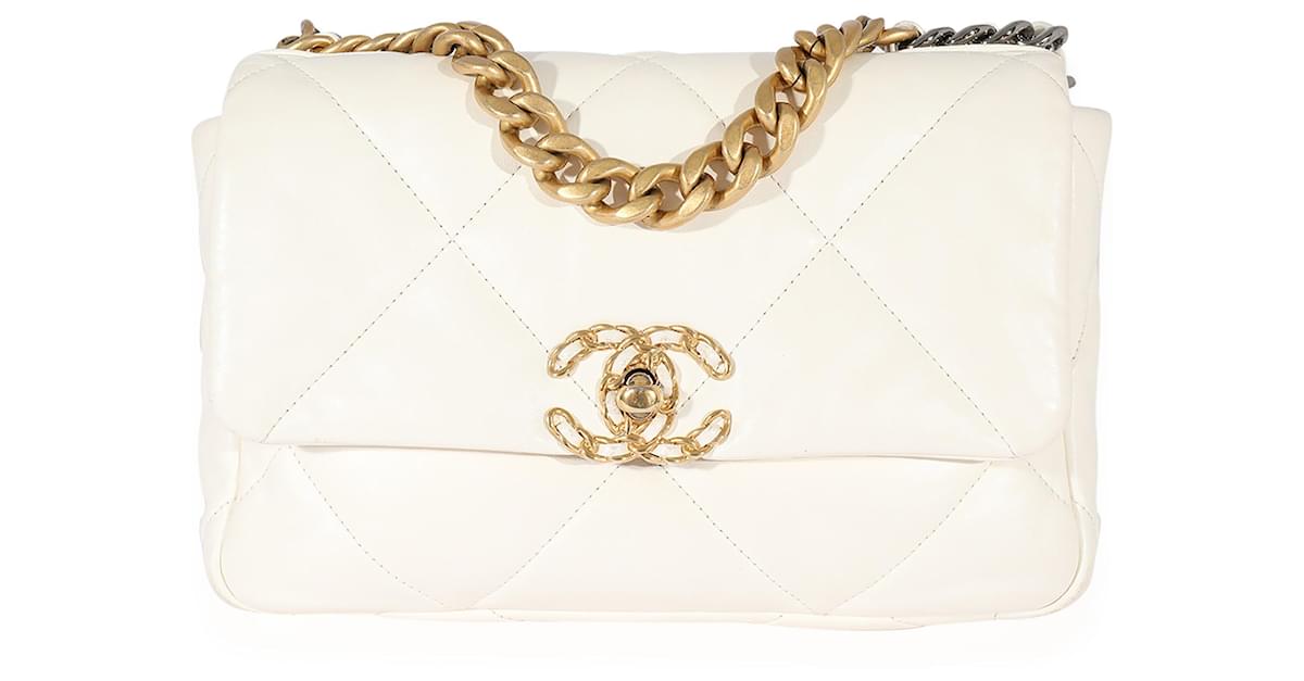 Timeless Chanel White Quilted Lambskin Medium 19 Flap Bag Leather ref.659311