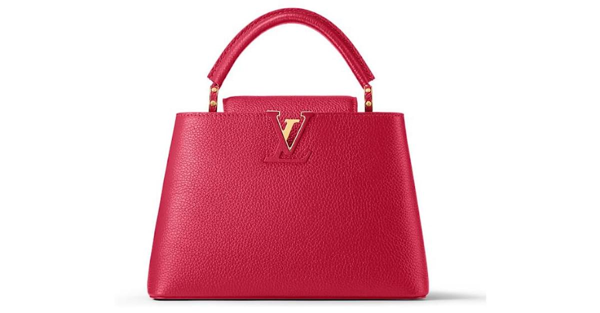 Pre-Owned Louis Vuitton Capucines MM LV Taurillon BB Red 