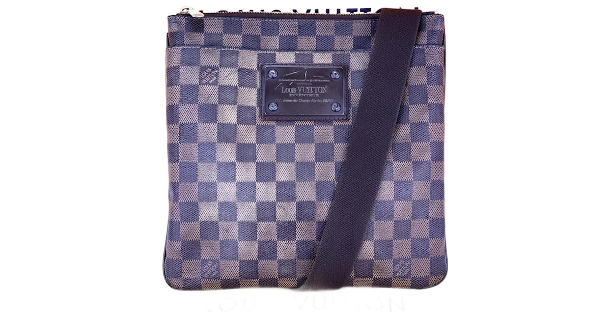  Louis Vuitton, Pre-Loved Damier Ebene Pochette Plate Brooklyn,  Brown : Luxury Stores