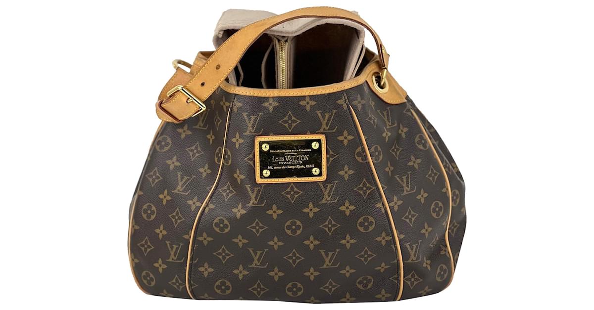 Pre-Owned Louis Vuitton Monogram Galliera PM Handbag