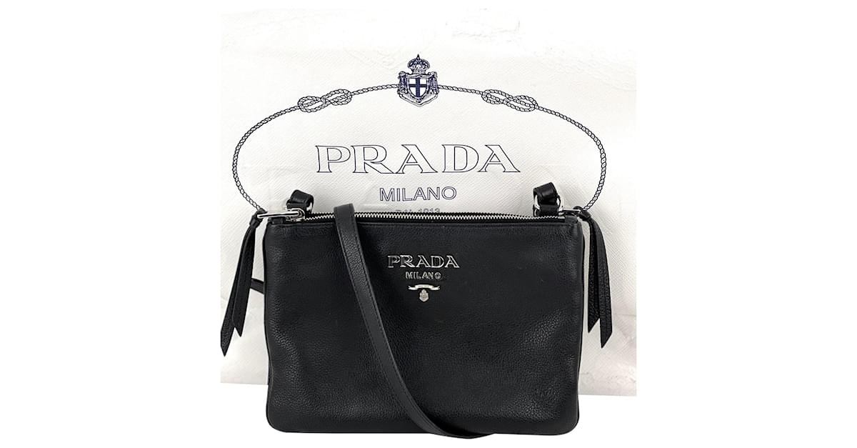 PRADA Crossbody Vitello Phenix Double Zip Black Textured Calfskin Leather  Bag Preowned ref.674101 - Joli Closet