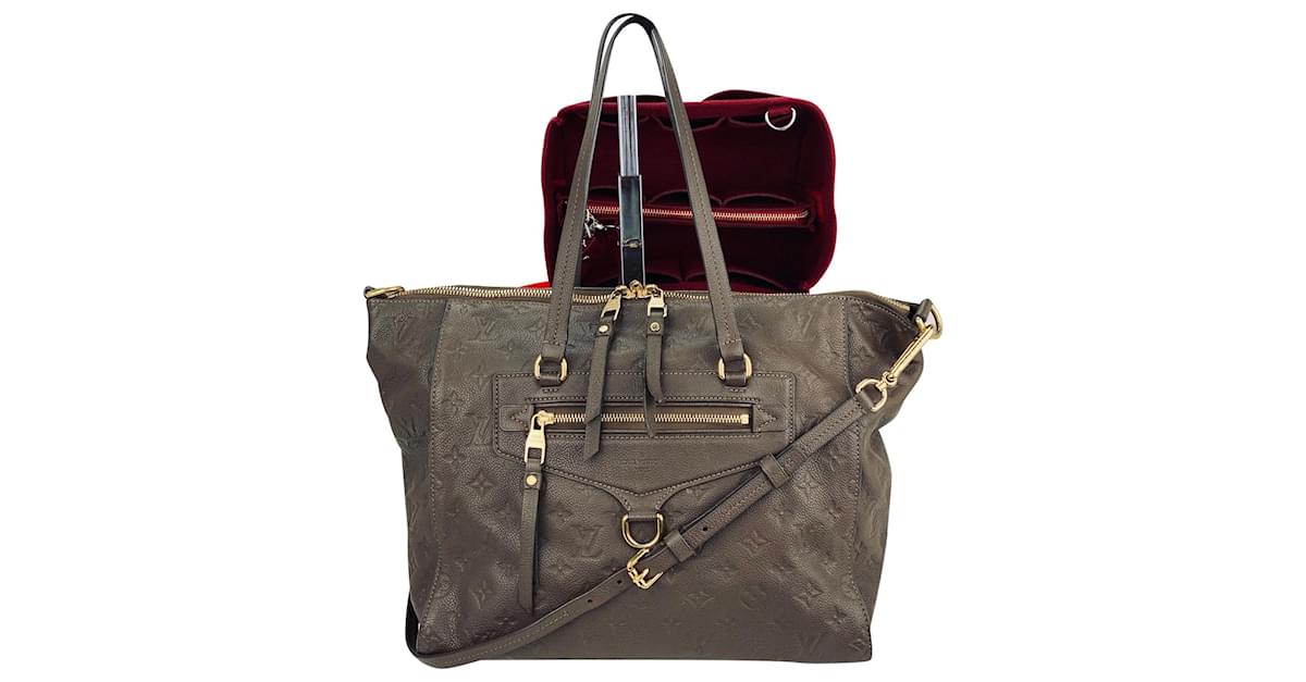 Louis Vuitton, Bags, Louis Vuitton Empreinte Lumineuse Shoulder Bag Leather  Ombre Color Authentic