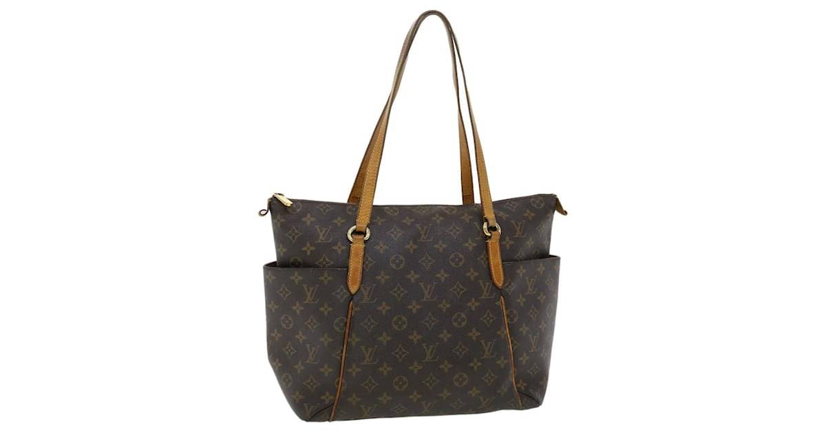 Louis Vuitton Monogram Canvas Totally MM Tote (SHF-Tn7Dgw) – LuxeDH