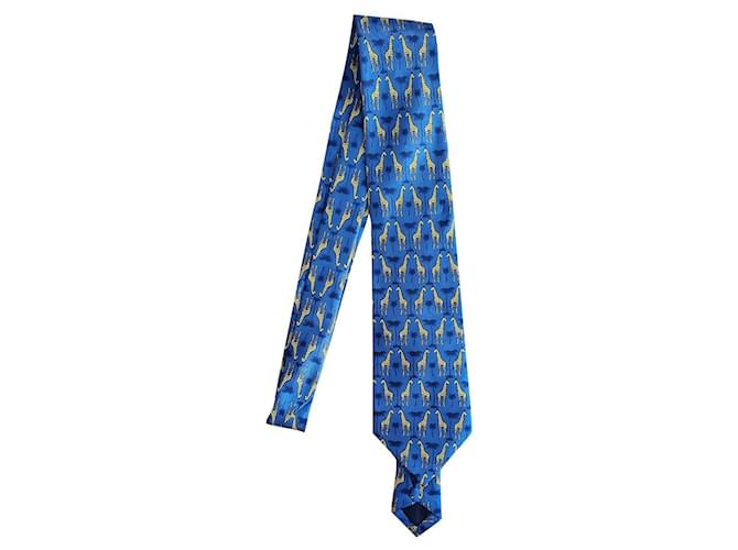 6752 - Embossed Velvet Tie-Side 1PC