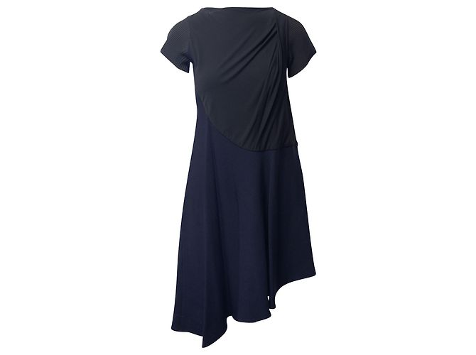 Bracelet Jonc Ouvrant Décor De Roses Plaqué Or