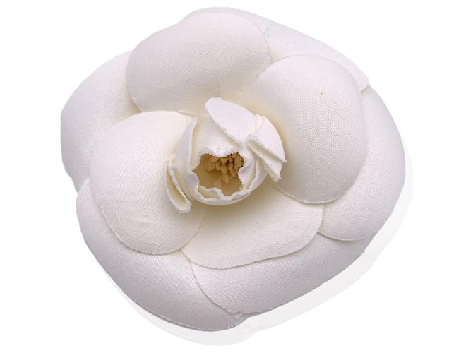 Broche Fleur De Camélia Violette Avec Perles - Broche Vintage Pour Robe, Chapeau, Cravate - Cadeau Femme Élégant