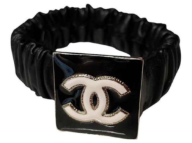 Chanel Hair accessories Black Leather ref.691337 Joli Closet