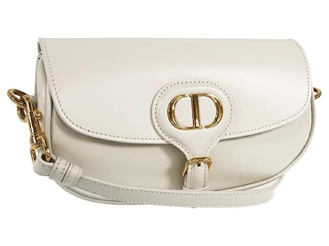 【Dior】Bobby EastWest バッグ OJ Dior Bobby East-West Bag Blue Dior Oblique Jacquard | DIOR