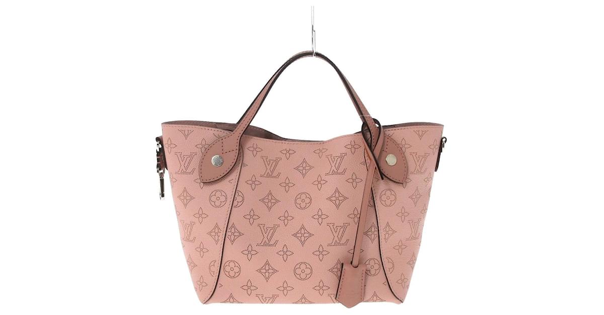 Louis Vuitton Hina PM Mahina Leather Handbag Pink Cloth ref.700733 - Joli  Closet