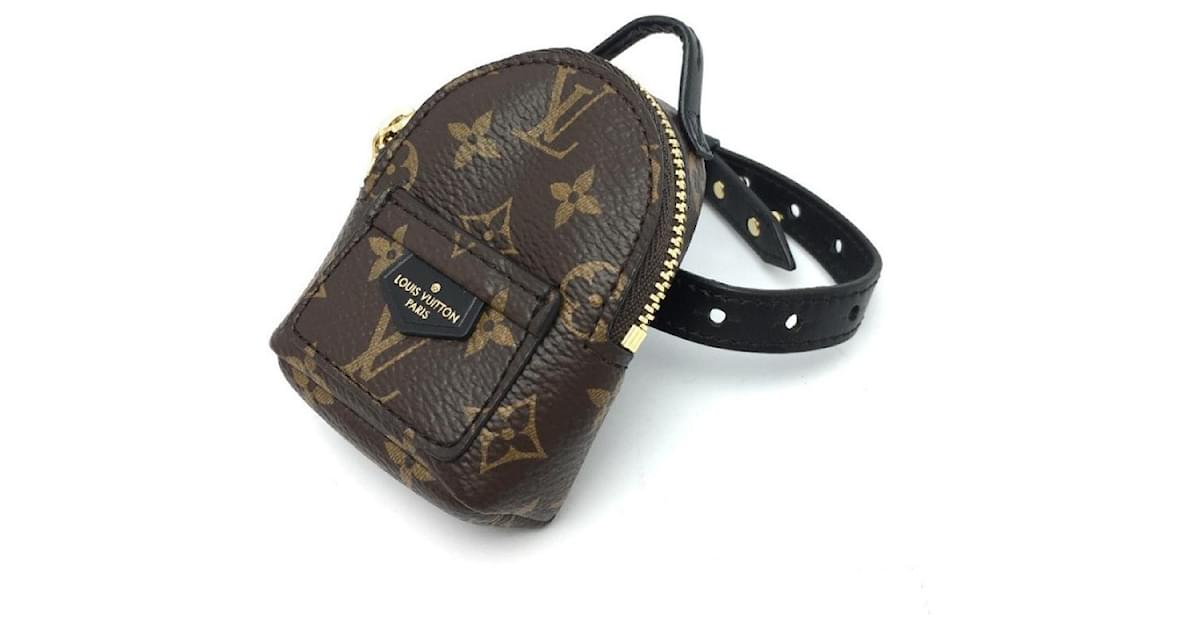 Louis Vuitton Brassle Party Palm Springs Bracelet Monogram Brown Black  Leather ref.701438 - Joli Closet