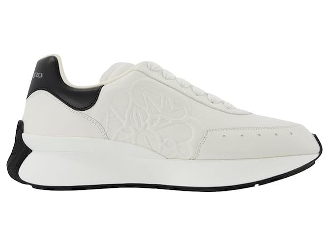 ★人気★【ALEXANDER MCQUEEN】★SPRINT RUNNER スニーカー★ Alexander McQueen Sprint Runner Black White Men's