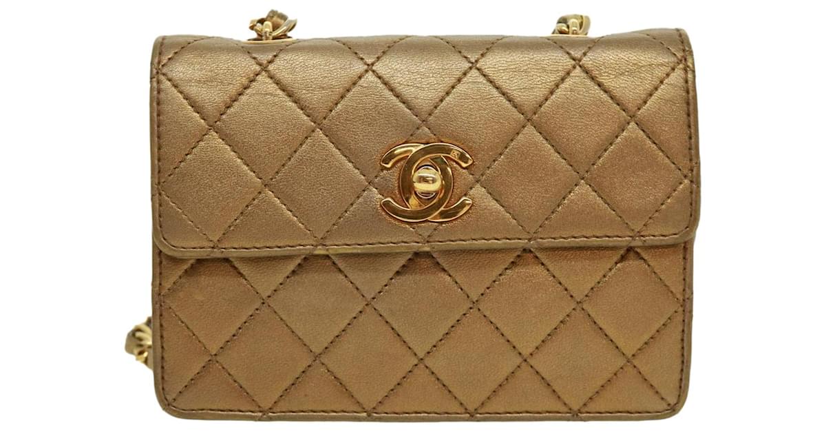 Chanel Golden Leather ref.709348 - Joli Closet