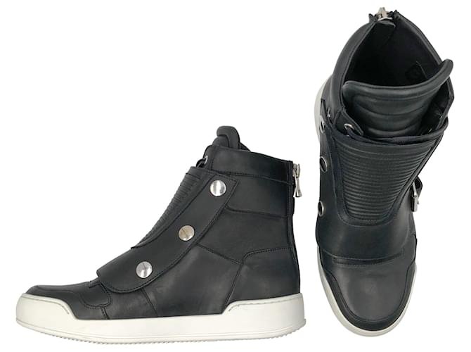 Balmain Hi-top sneakers in black leather ref.717926 - Joli Closet
