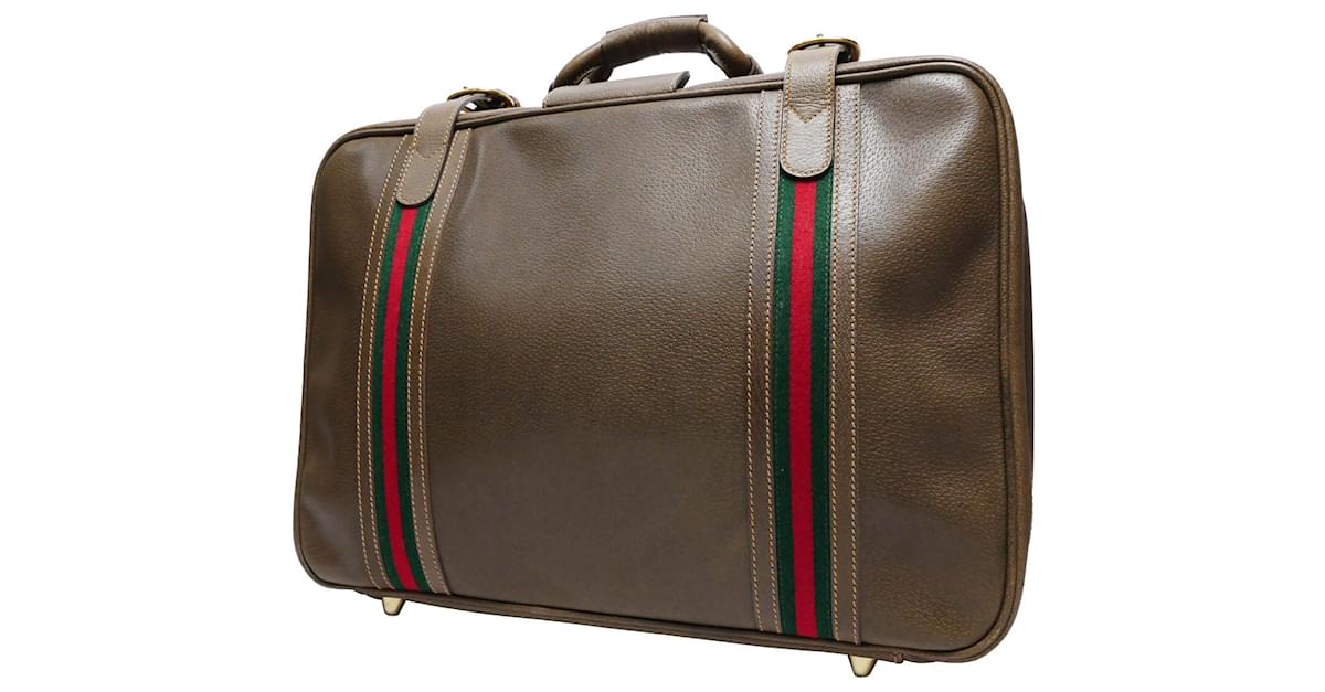 gucci #travel #luggage #guccitravelluggage