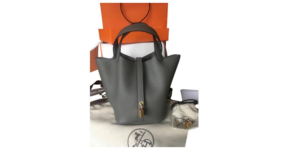 Gorgeous Hermès Picotin 18 in Gris Meyer Taurillon Clémence