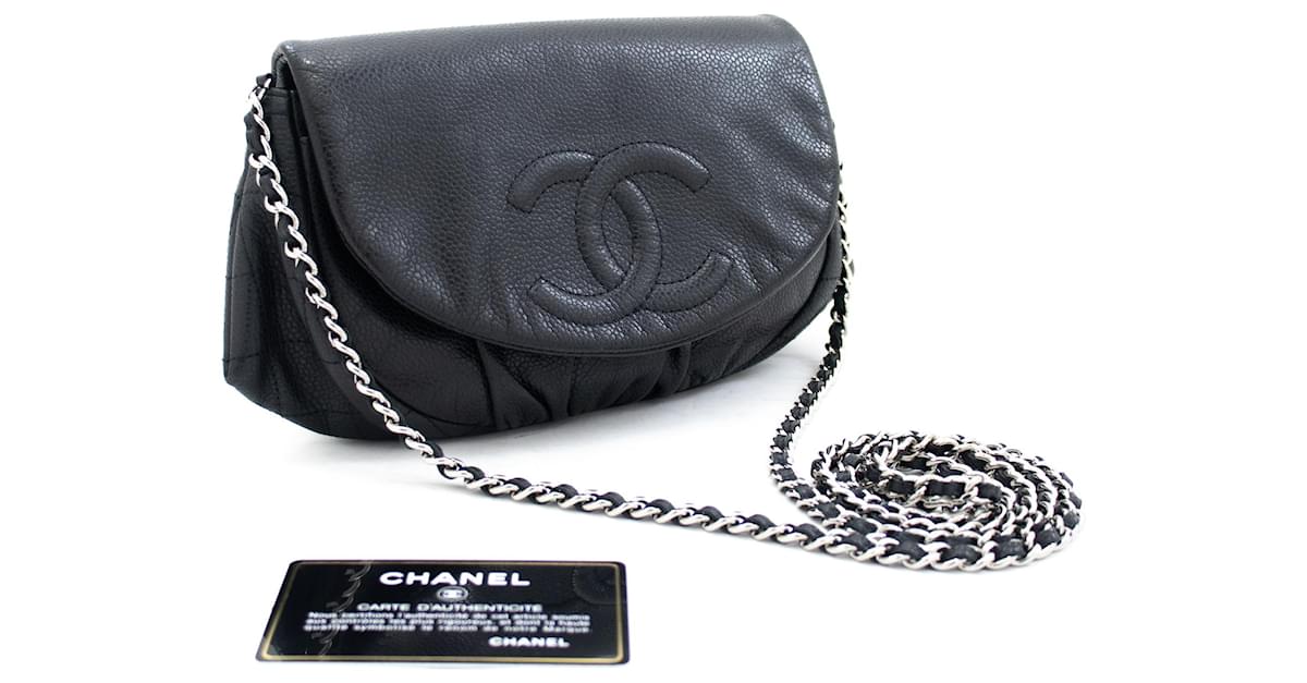 CHANEL Caviar Half Moon WOC Black Wallet On Chain Shoulder Bag Leather  ref.721357 - Joli Closet