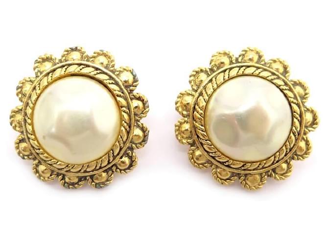 Broche Vintage Paillettes Et Perles Dorées – Motif Pastille – @black Pearls